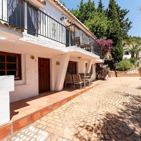 Villa Cortijo Alegria - 28 Personas *
